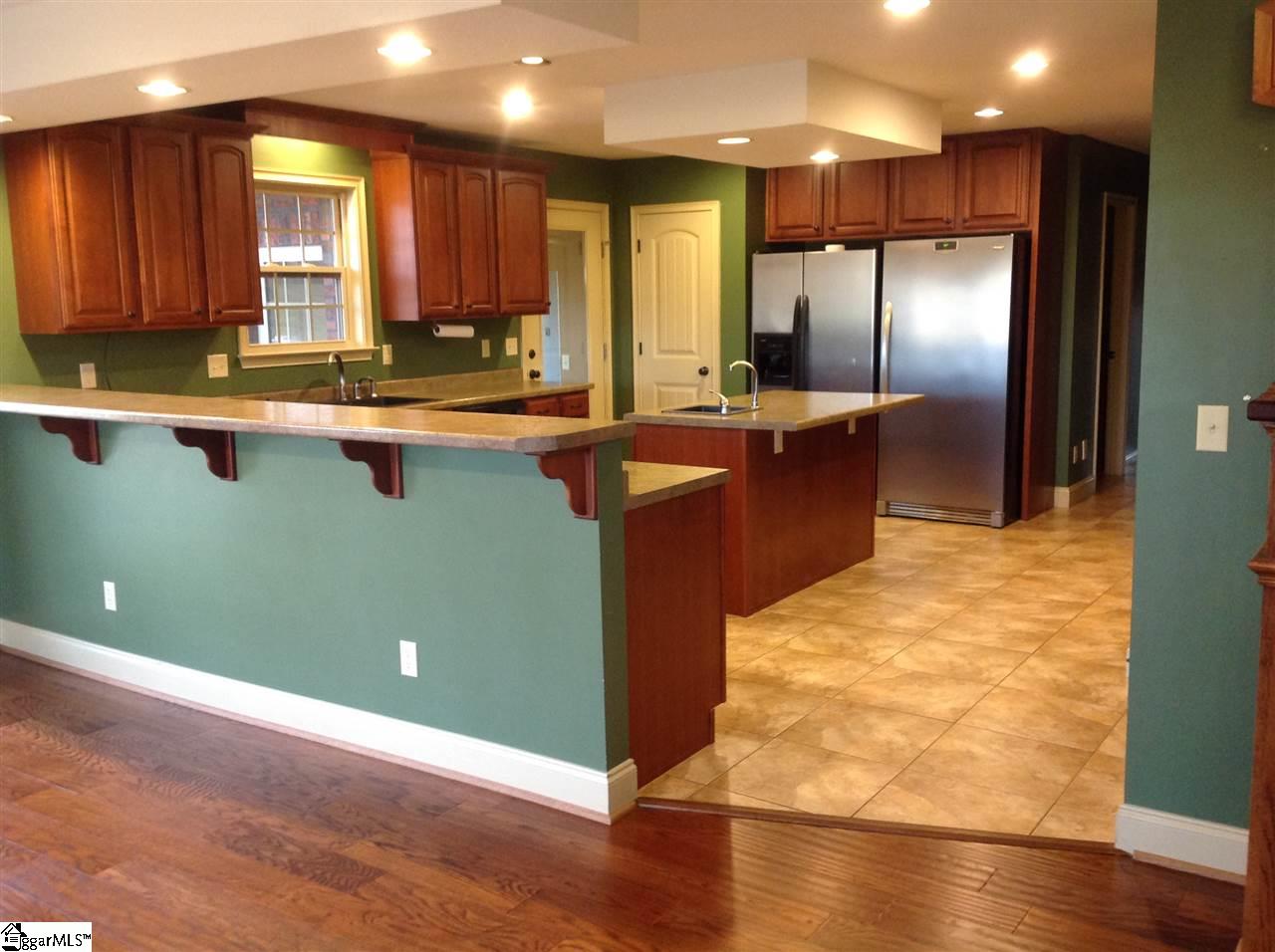301 Perry Road Greer, SC 29651 - Photo 2 of 36 Gallery Image 2