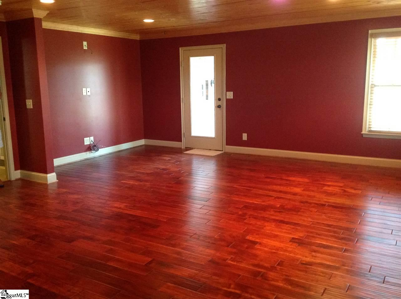 301 Perry Road Greer, SC 29651 - Photo 12 of 36 Gallery Image 12