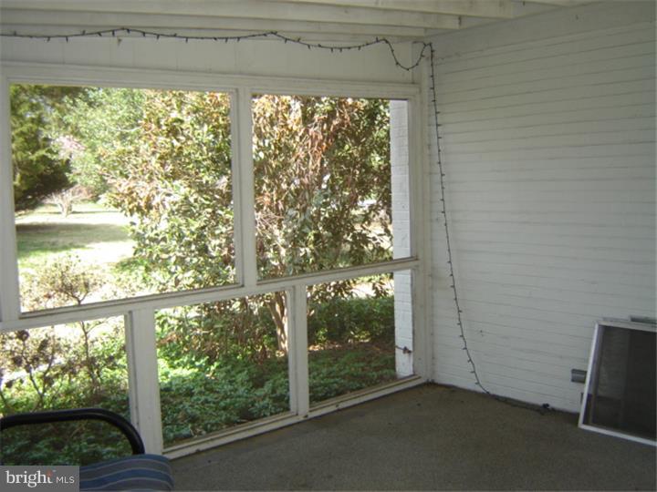 210 Grandview Road Media, PA 19063 - Photo 4 of 10 Porch