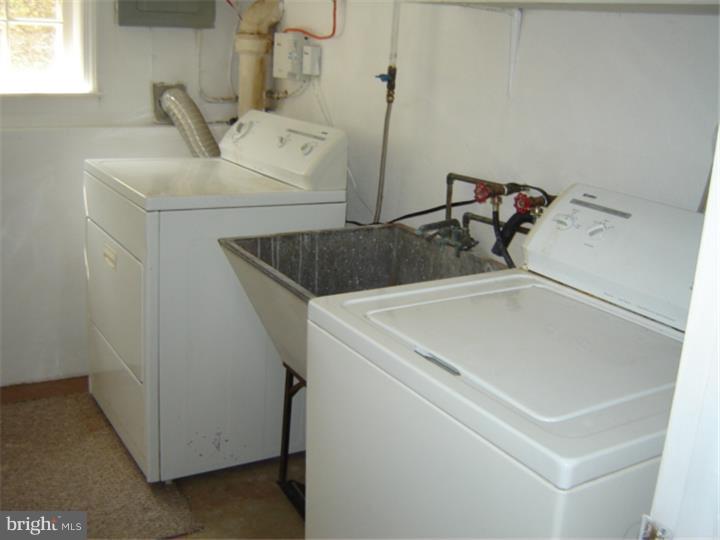 210 Grandview Road Media, PA 19063 - Photo 10 of 10 Laundry Room