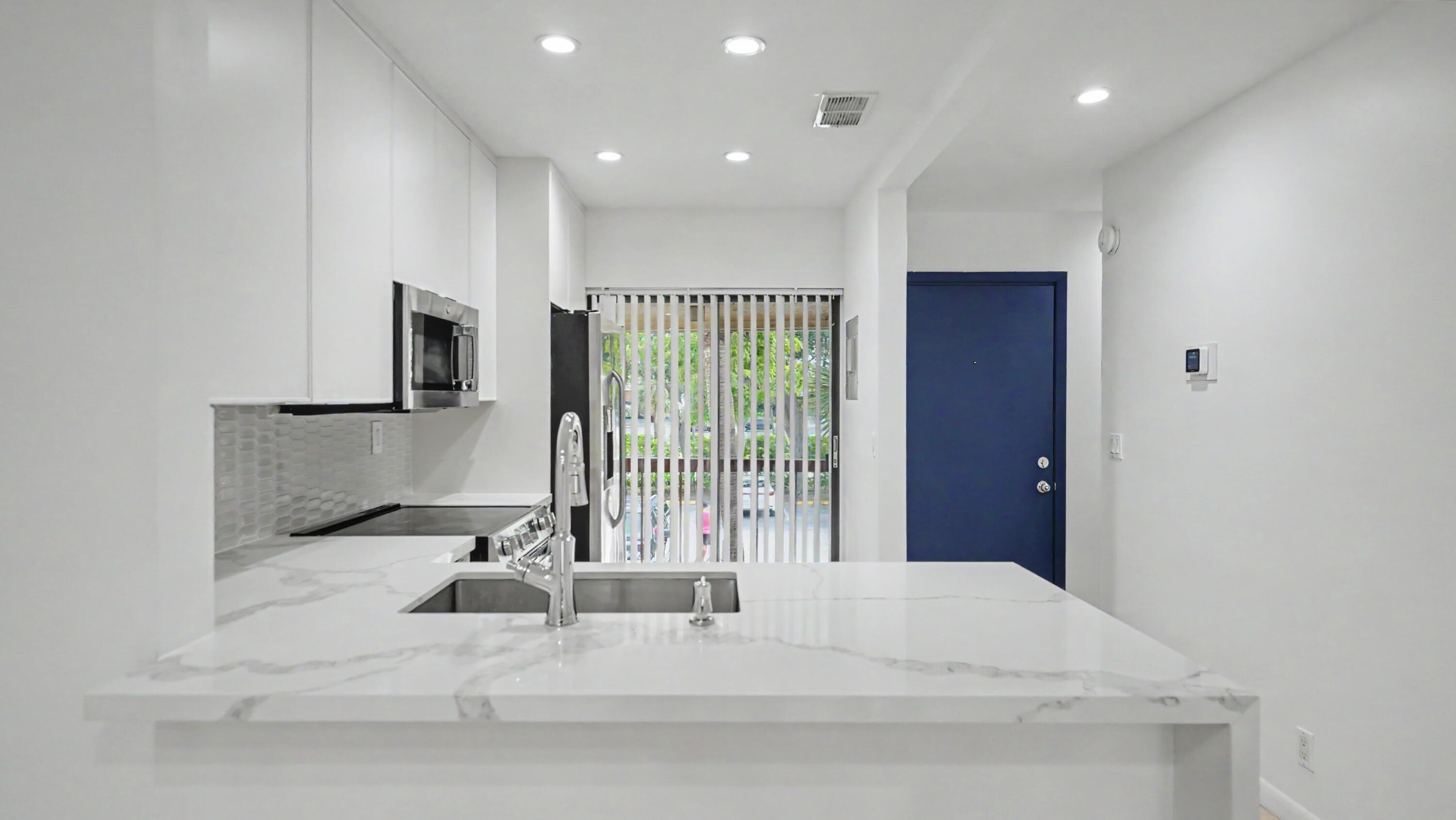 3939 Northeast 5th Avenue, Unit A201 Boca Raton, FL 33431 - Photo 8 of 44 DSC08772