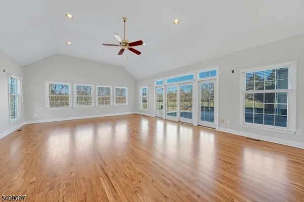 $1,250,000 | 11 Dogwood Drive, Whitehouse Station, NJ 08889