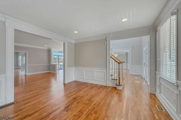$1,250,000 | 11 Dogwood Drive, Whitehouse Station, NJ 08889