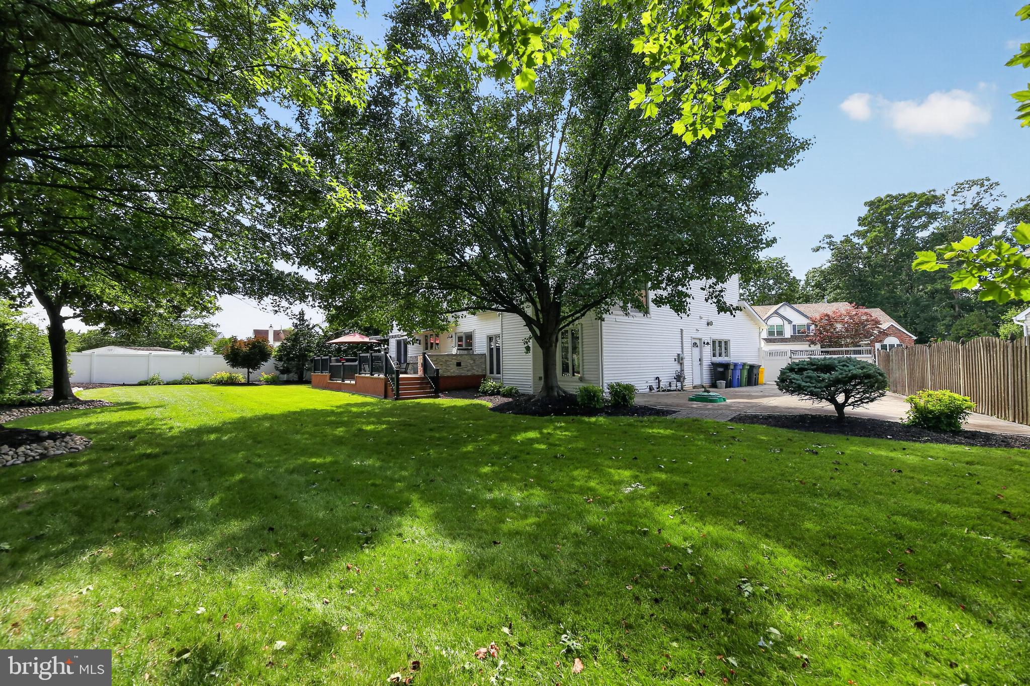 9 Rittenhouse Square Sicklerville, NJ 08081 - Photo 47 of 54