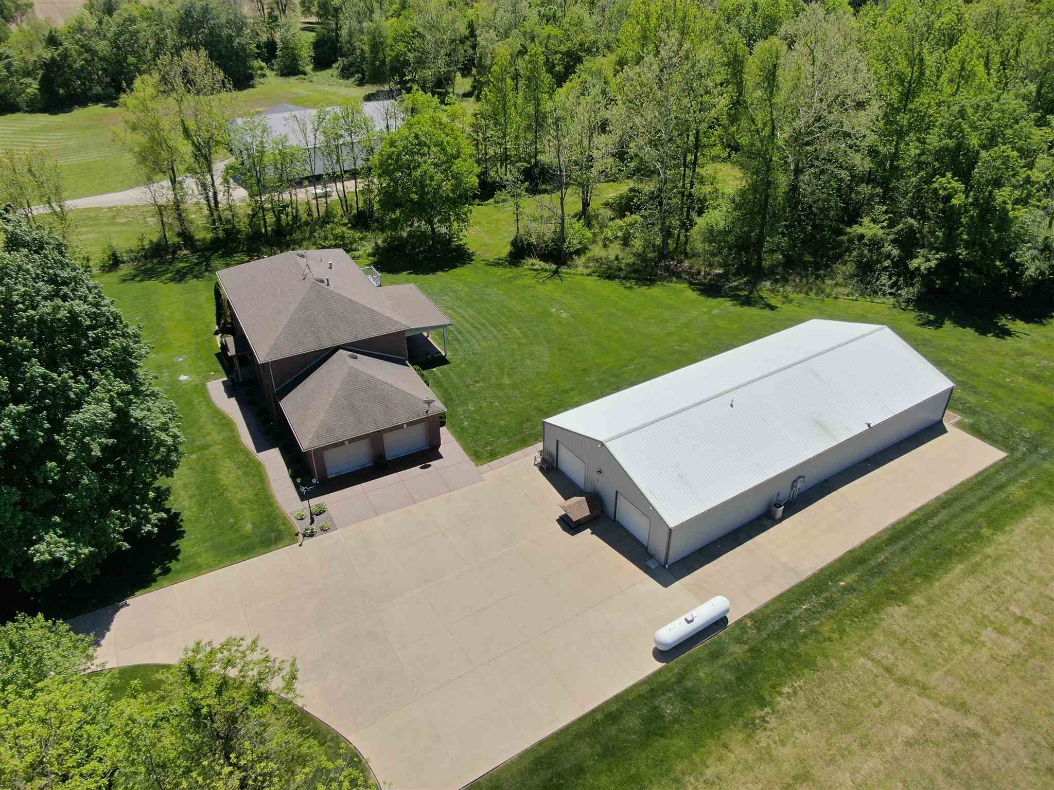 4911 Trautvetter Road Elberfeld, IN 47613 - Photo 35 of 36 Gallery Image 35