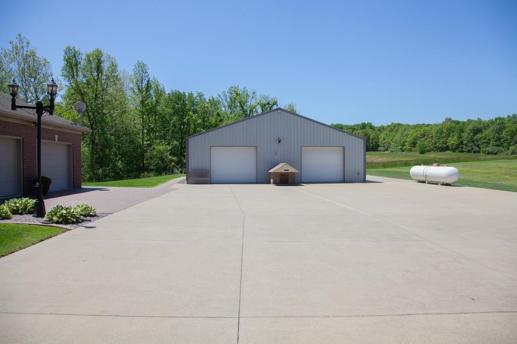 4911 Trautvetter Road Elberfeld, IN 47613 - Photo 5 of 36 Gallery Image 5
