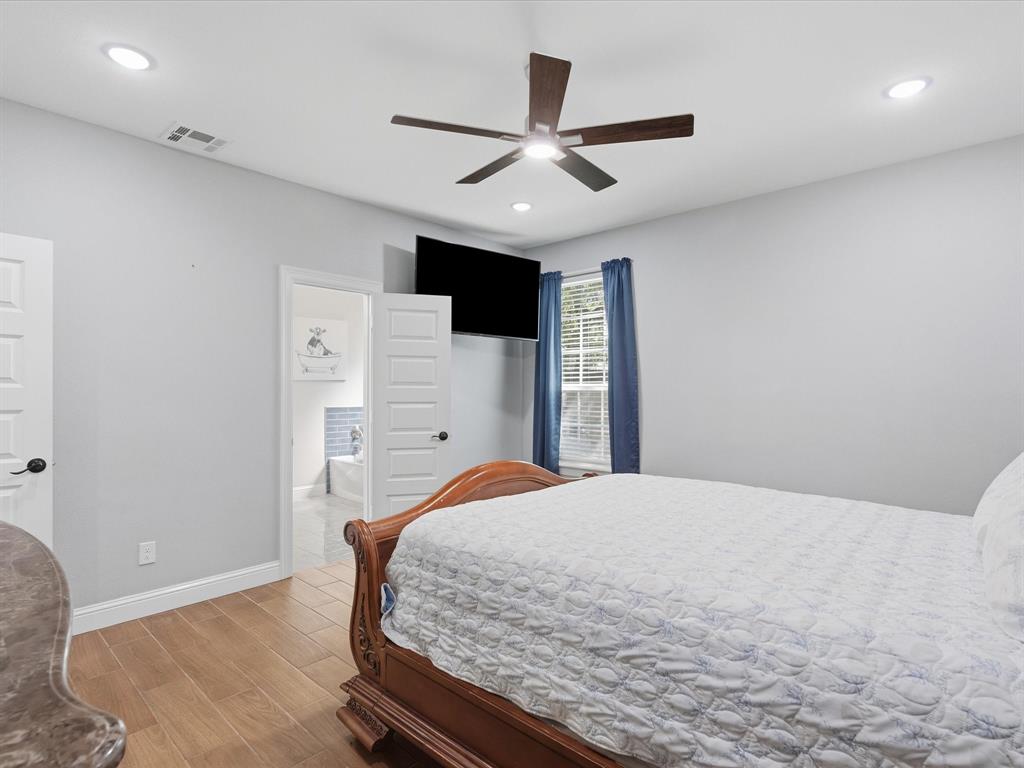 2316 Stalcup Road Fort Worth, TX 76105 - Photo 12 of 39