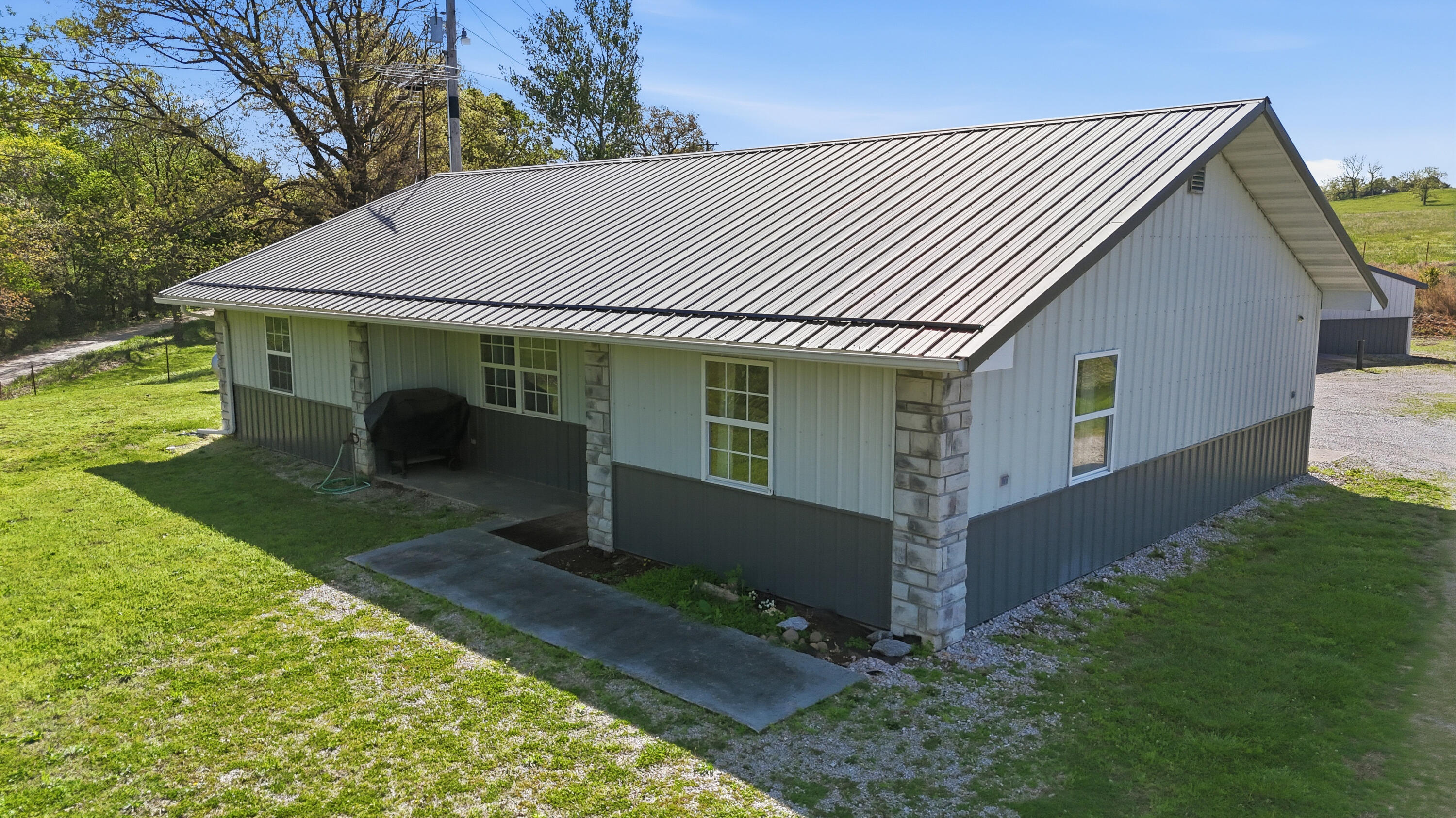 5619 F R 2265 Seligman, MO 65745 - Photo 4 of 25 DJI_20260420102505_0442_D