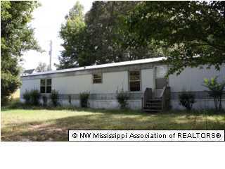 3737 County Line Road Coldwater, MS 38618 - Photo 1 of 16 Primary Photo