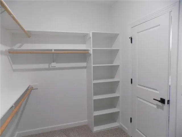 $395,000 | 1215 Alexander Court, Ottawa, KS 66067