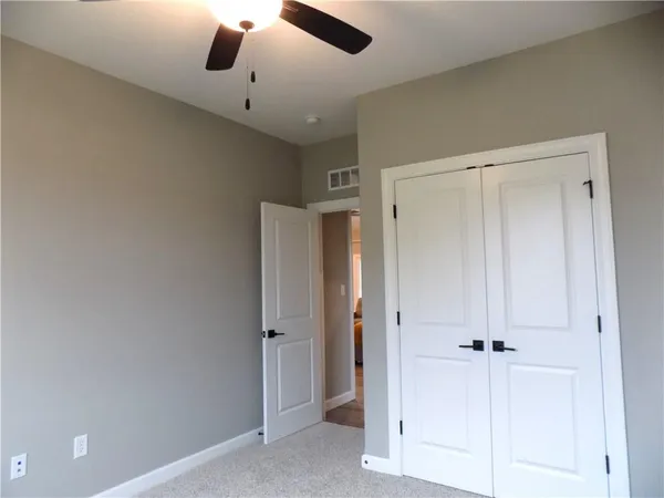 $389,500 | 1215 Alexander Court, Ottawa, KS 66067