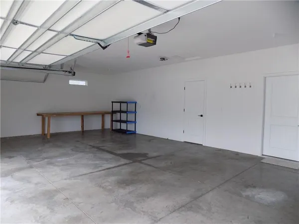 $389,500 | 1215 Alexander Court, Ottawa, KS 66067