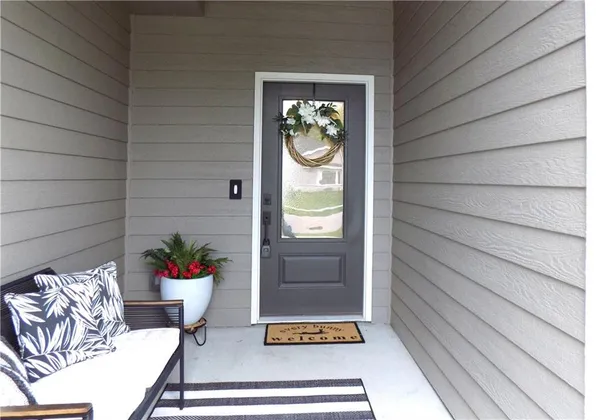 $389,500 | 1215 Alexander Court, Ottawa, KS 66067