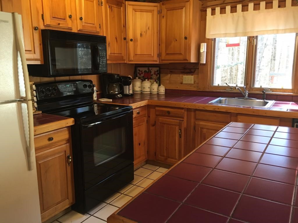 100 Belabachi Road Bethlehem, NH 03574 - Photo 6 of 15 Gallery Image 6