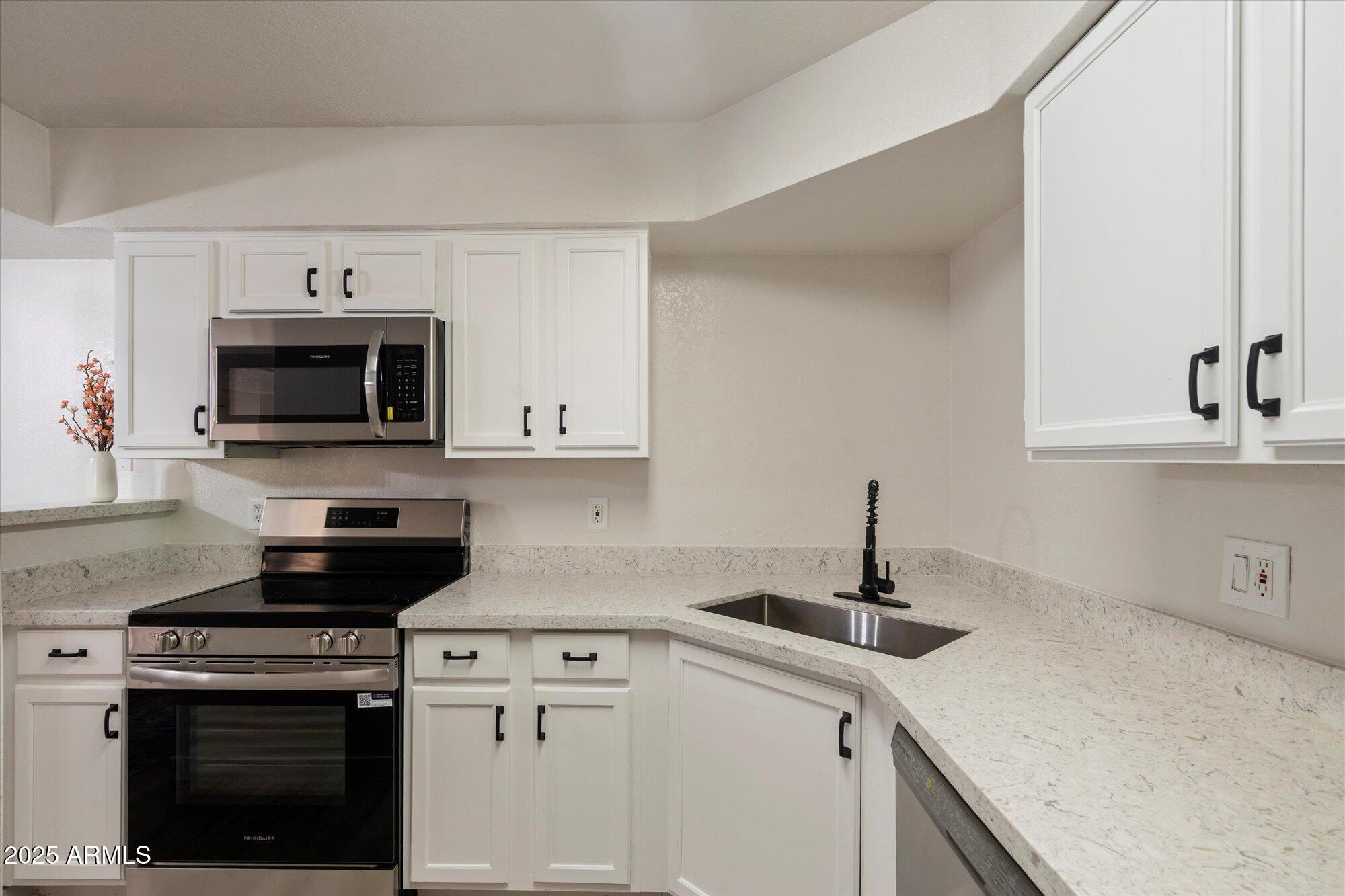 8787 East Mountain View Road, Unit 1106 Scottsdale, AZ 85258 - Photo 14 of 28 15-103204762