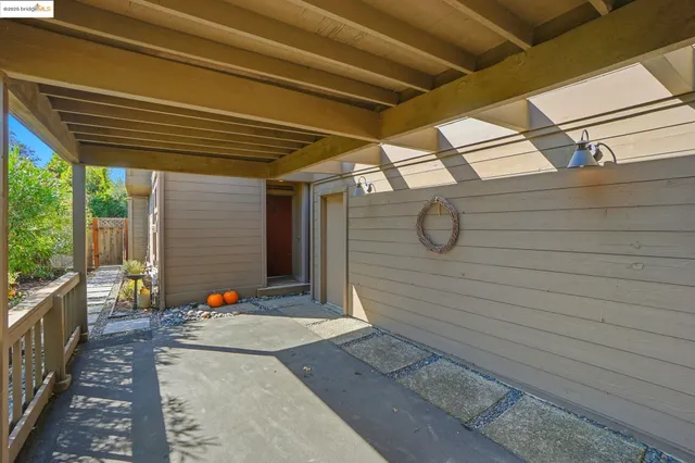 $749,000 | 3075 Camino Diablo, Lafayette, CA 94549