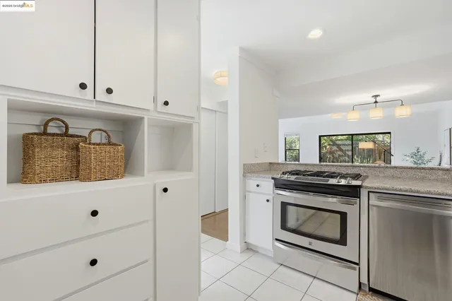 $749,000 | 3075 Camino Diablo, Lafayette, CA 94549