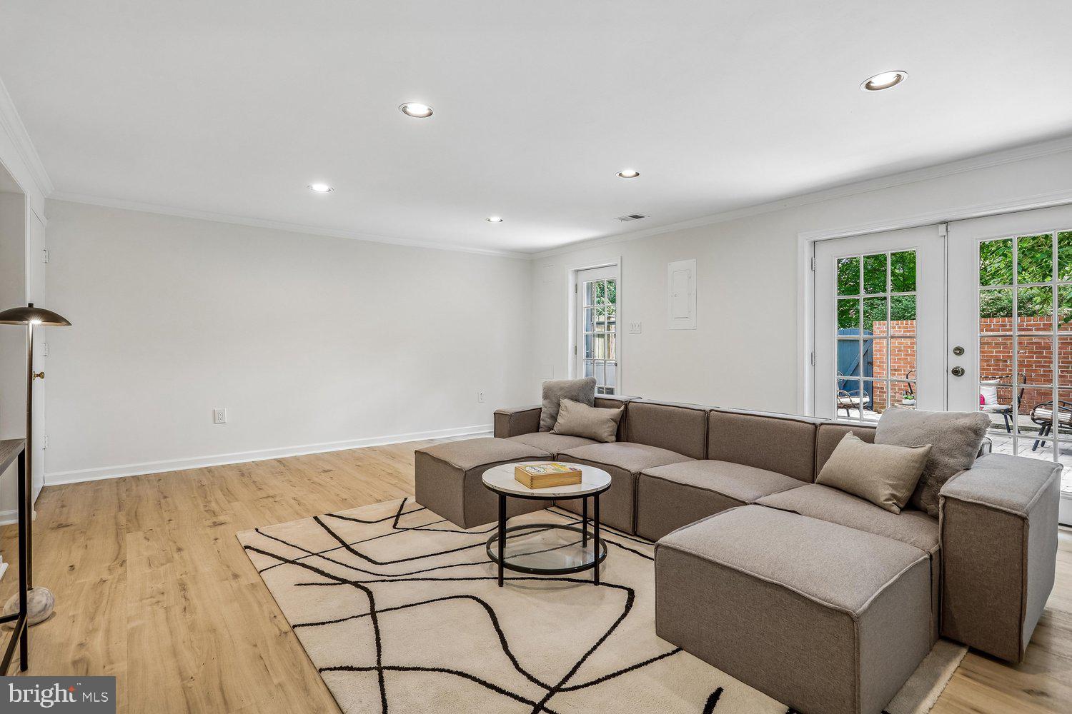 1851 Wainwright Drive Reston, VA 20190 - Photo 29 of 44 Family Room