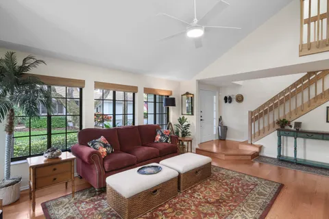 $795,000 | 461 Coral Cove Drive, Juno Beach, FL 33408