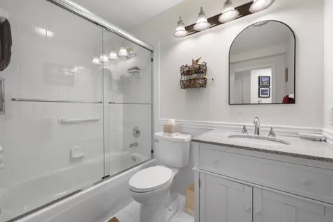 $795,000 | 461 Coral Cove Drive, Juno Beach, FL 33408
