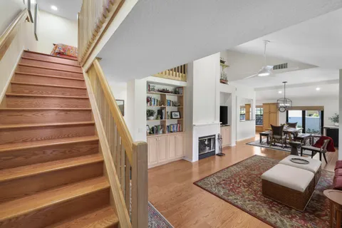 $795,000 | 461 Coral Cove Drive, Juno Beach, FL 33408