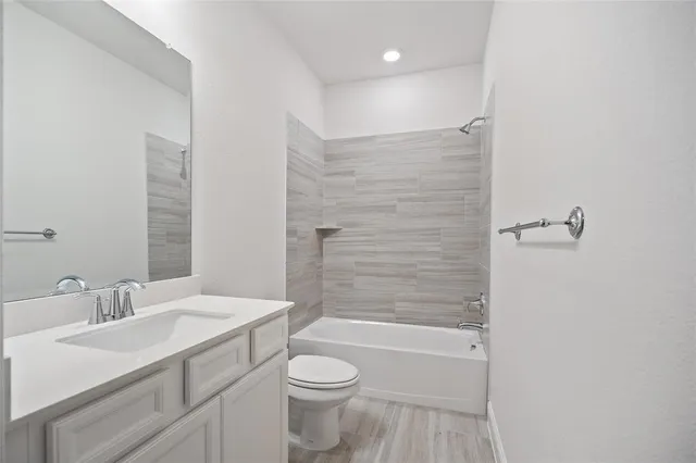 $384,990 | 7859 Manilla Drive, Rowlett, TX 75088