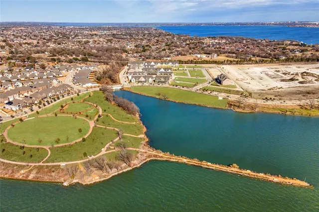 $384,990 | 7859 Manilla Drive, Rowlett, TX 75088