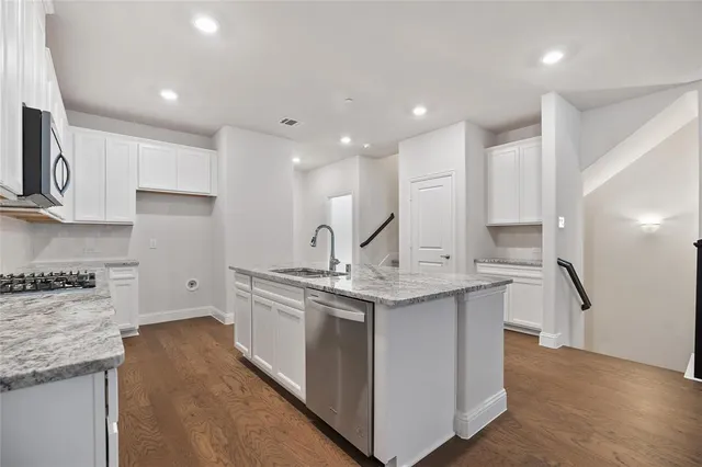 $384,990 | 7859 Manilla Drive, Rowlett, TX 75088