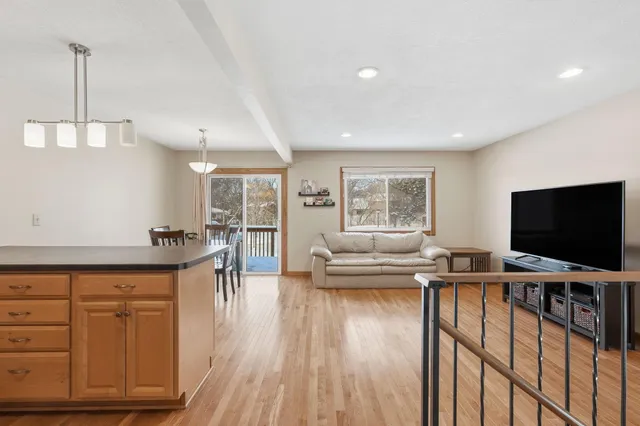 $255,000 | 1650 Hickory Hill Drive, Eagan, MN 55122