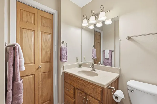 $255,000 | 1650 Hickory Hill Drive, Eagan, MN 55122