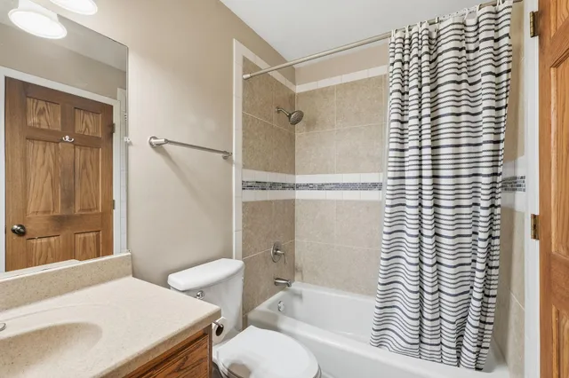 $255,000 | 1650 Hickory Hill Drive, Eagan, MN 55122