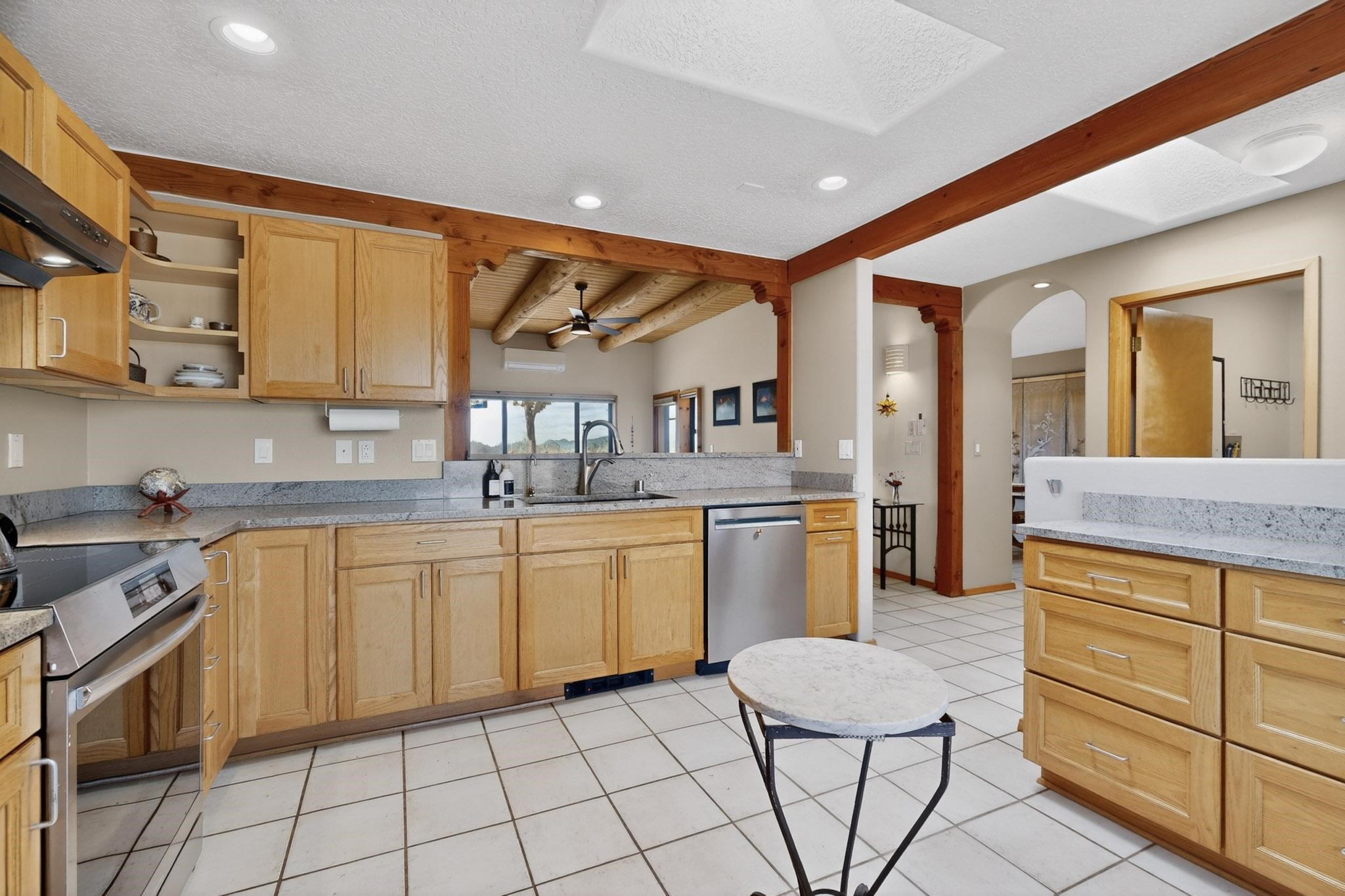 85 Herrada Road Santa Fe, NM 87508 - Photo 11 of 66