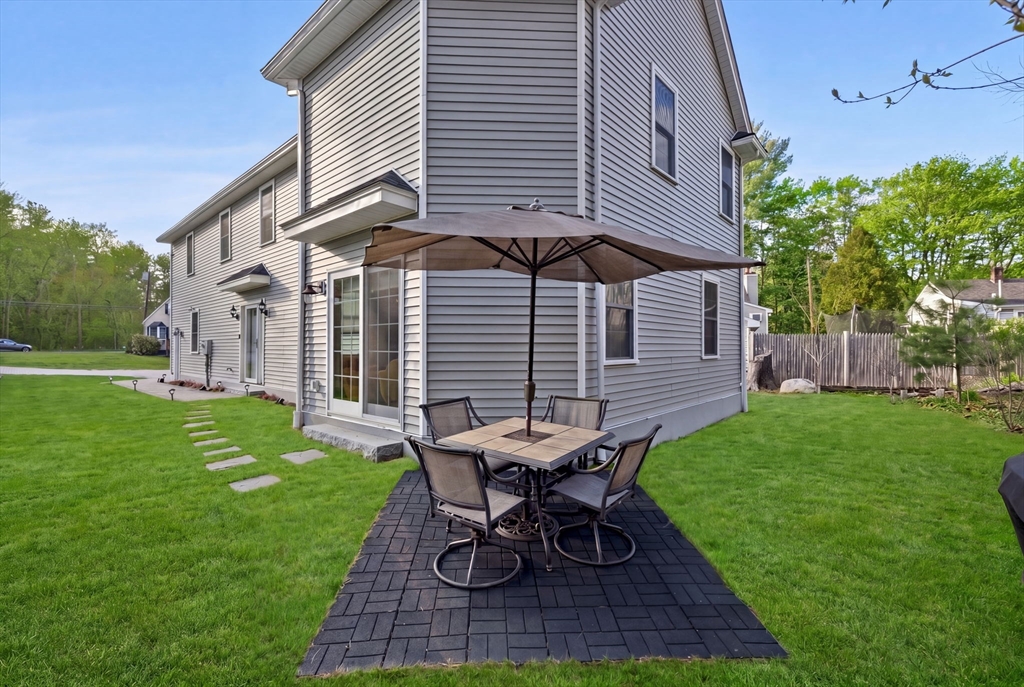 1295 Main Street Reading, MA 01867 - Photo 39 of 42