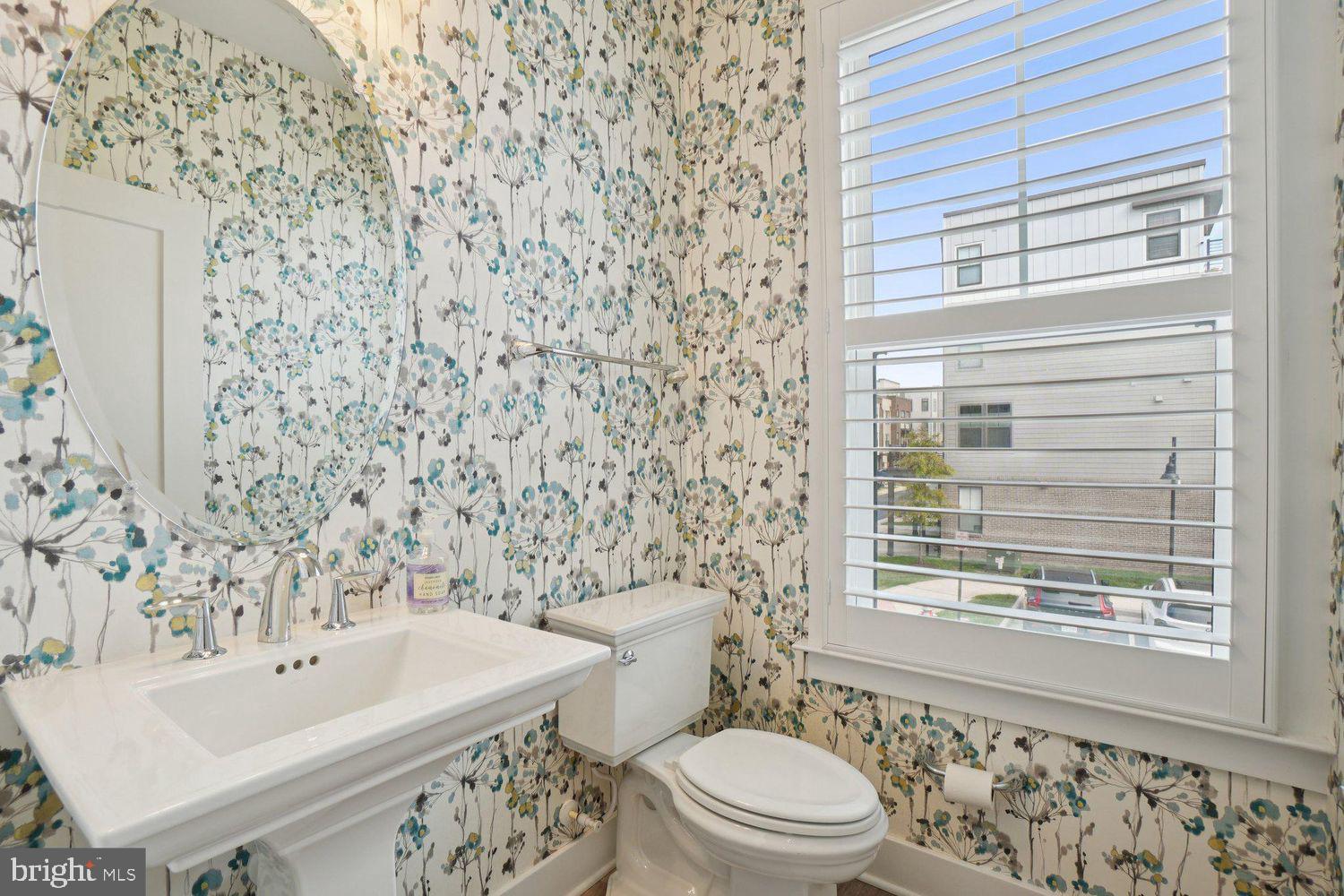 1641 Bandit Loop Reston, VA 20190 - Photo 12 of 48