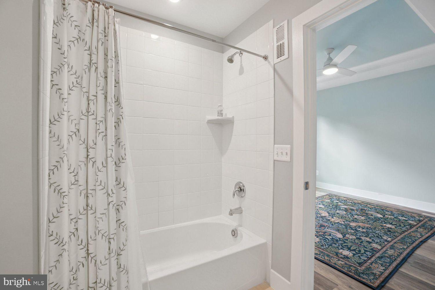 1641 Bandit Loop Reston, VA 20190 - Photo 21 of 48