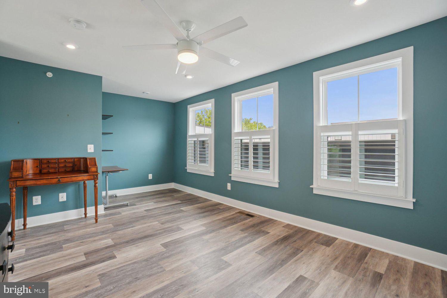 1641 Bandit Loop Reston, VA 20190 - Photo 22 of 48