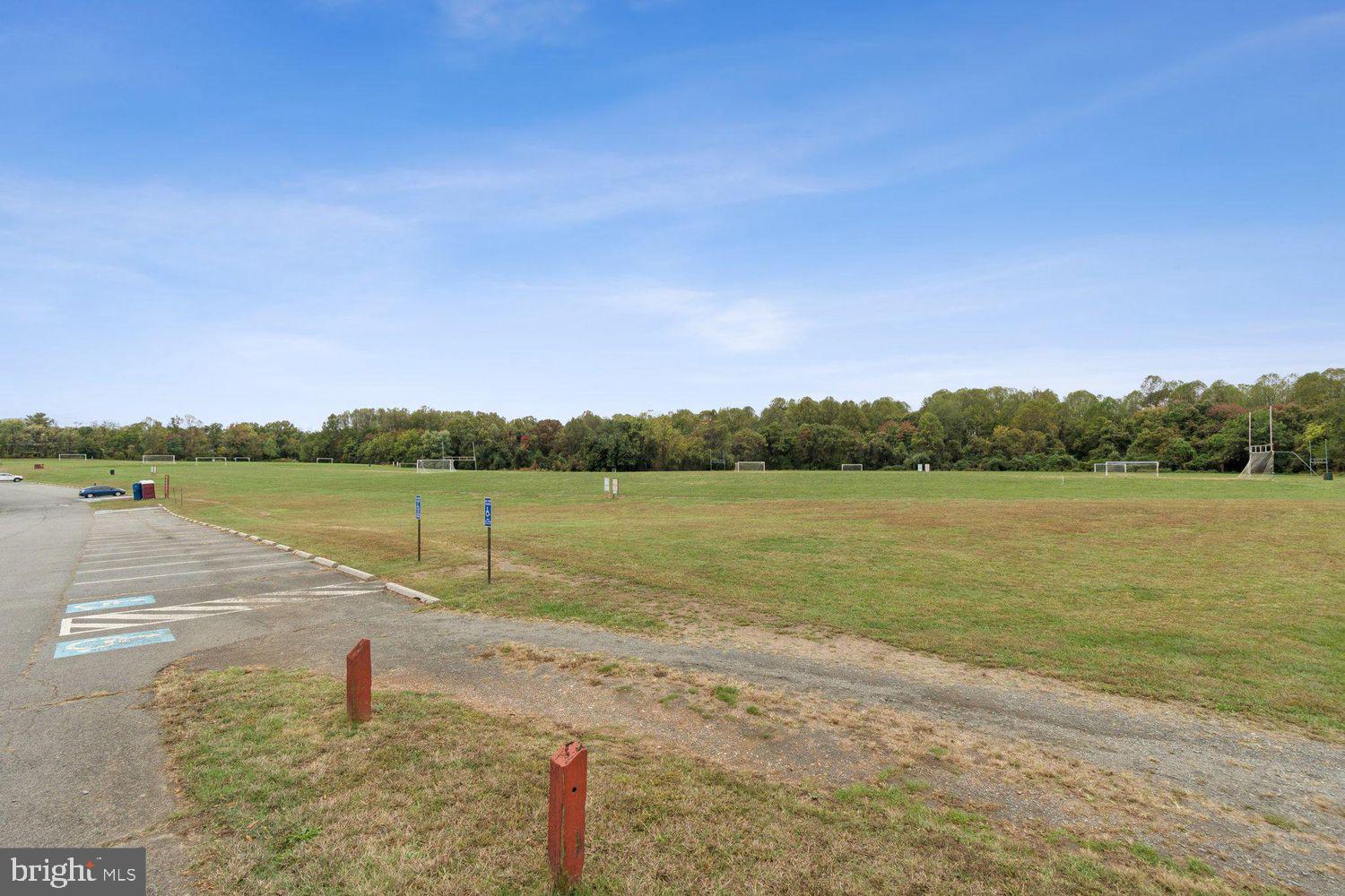 1641 Bandit Loop Reston, VA 20190 - Photo 43 of 48