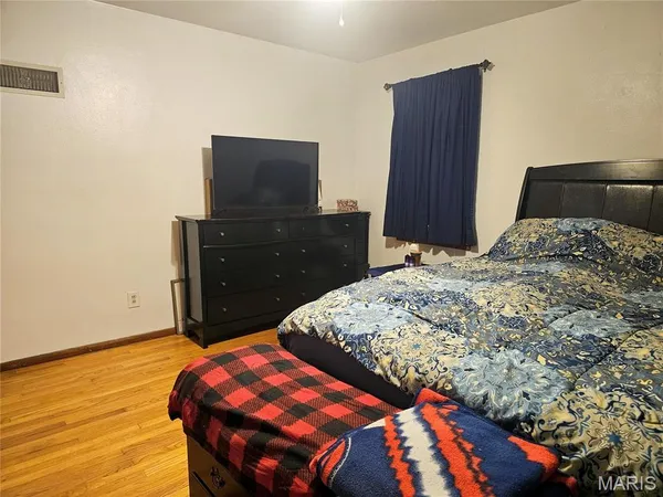 $162,000 | 143 Reno Avenue, East Alton, IL 62024