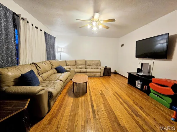 $162,000 | 143 Reno Avenue, East Alton, IL 62024