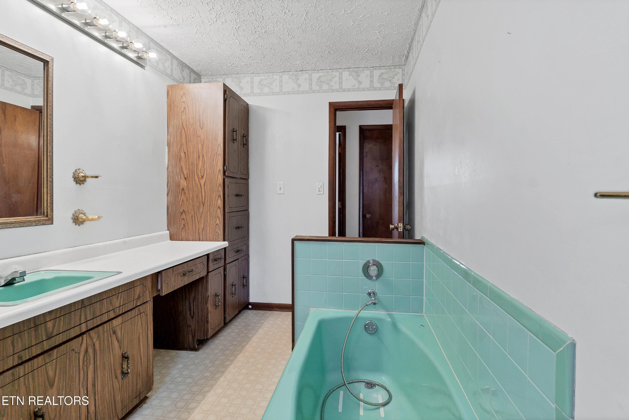 3018 Rambling Road Maryville, TN 37801 - Photo 29 of 41 Gallery Image 29