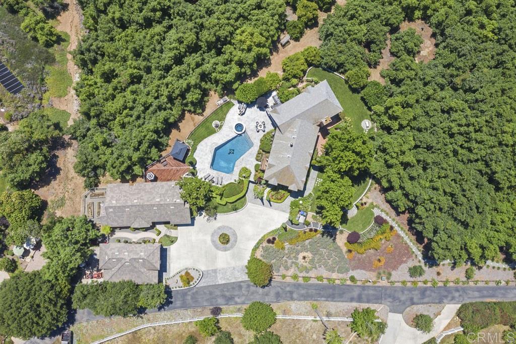 2222 Country Road Fallbrook, CA 92028 - Photo 3 of 25