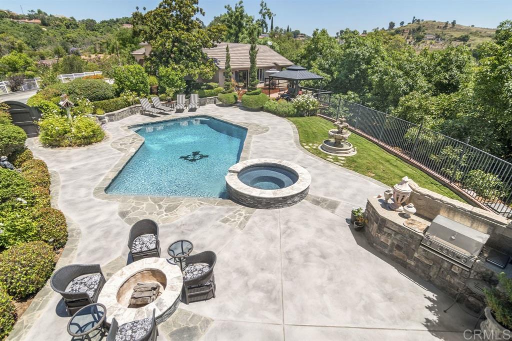 2222 Country Road Fallbrook, CA 92028 - Photo 10 of 25