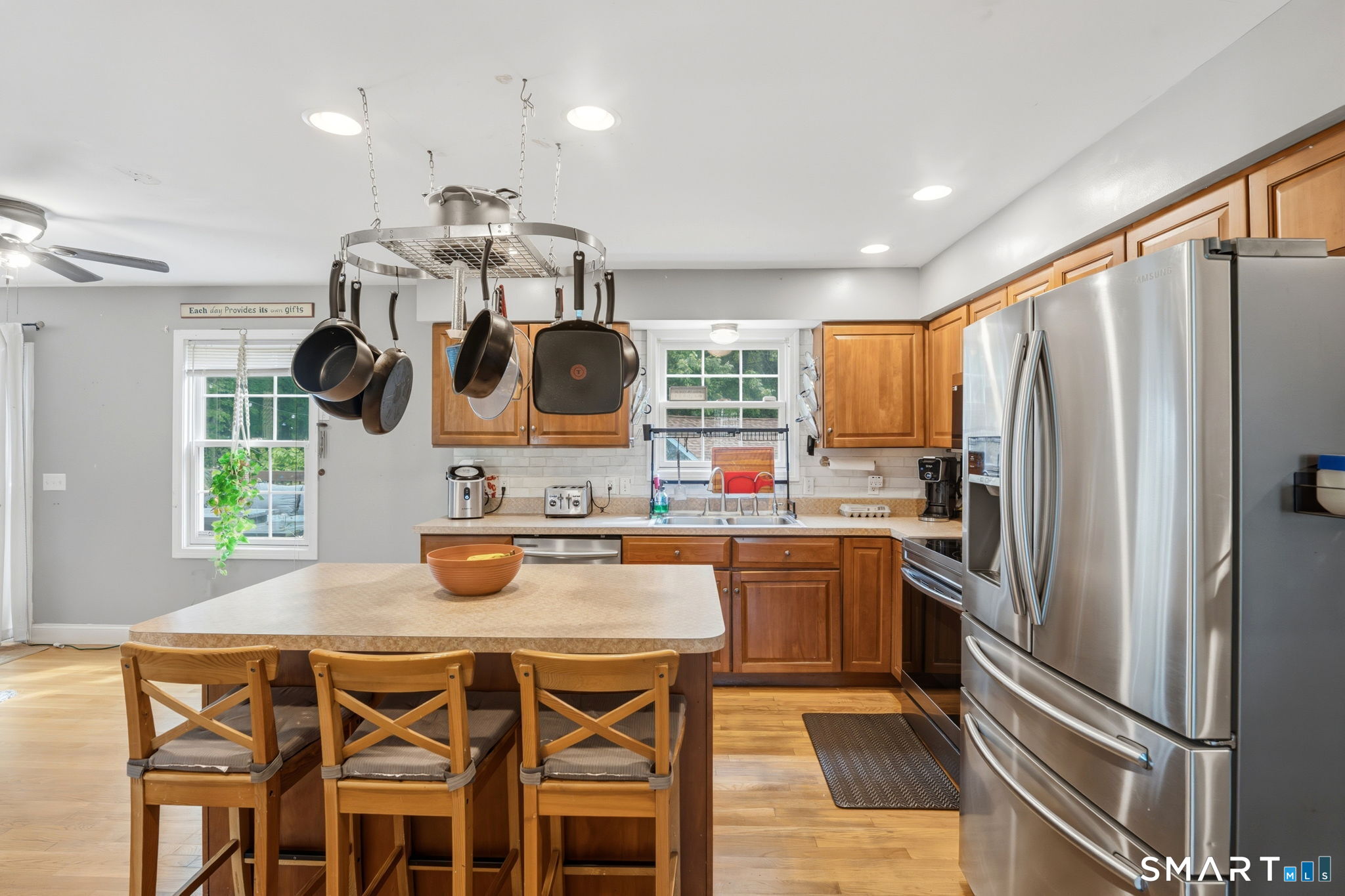 624 Hartford Road Salem, CT 06420 - Photo 9 of 37