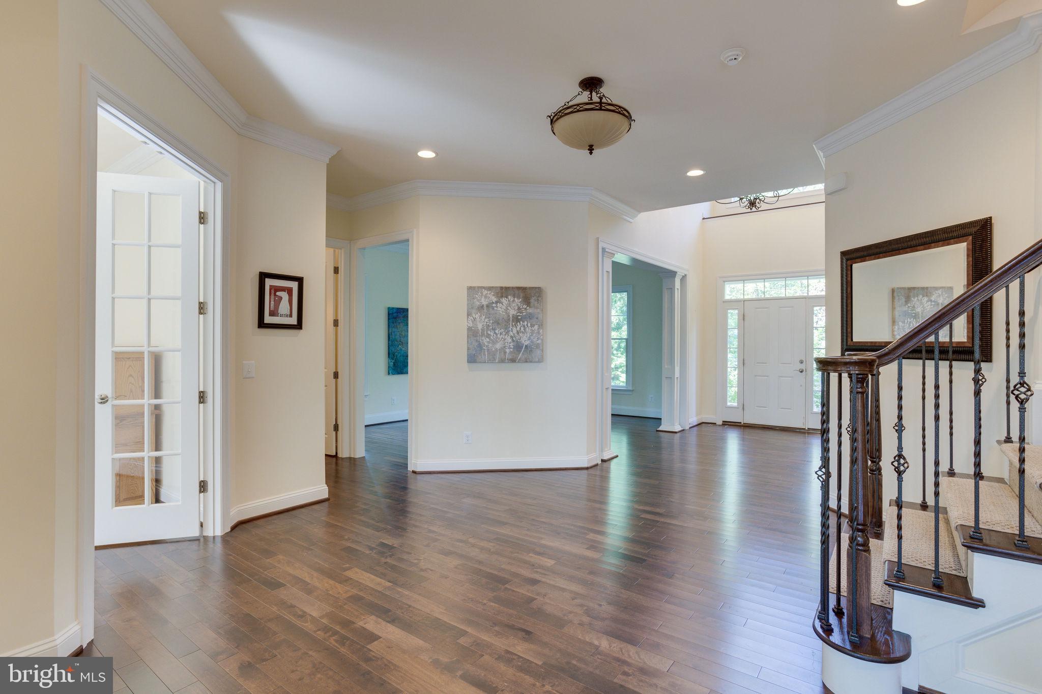 1709 Besley Road Vienna, VA 22182 - Photo 19 of 51 Gallery Image 19