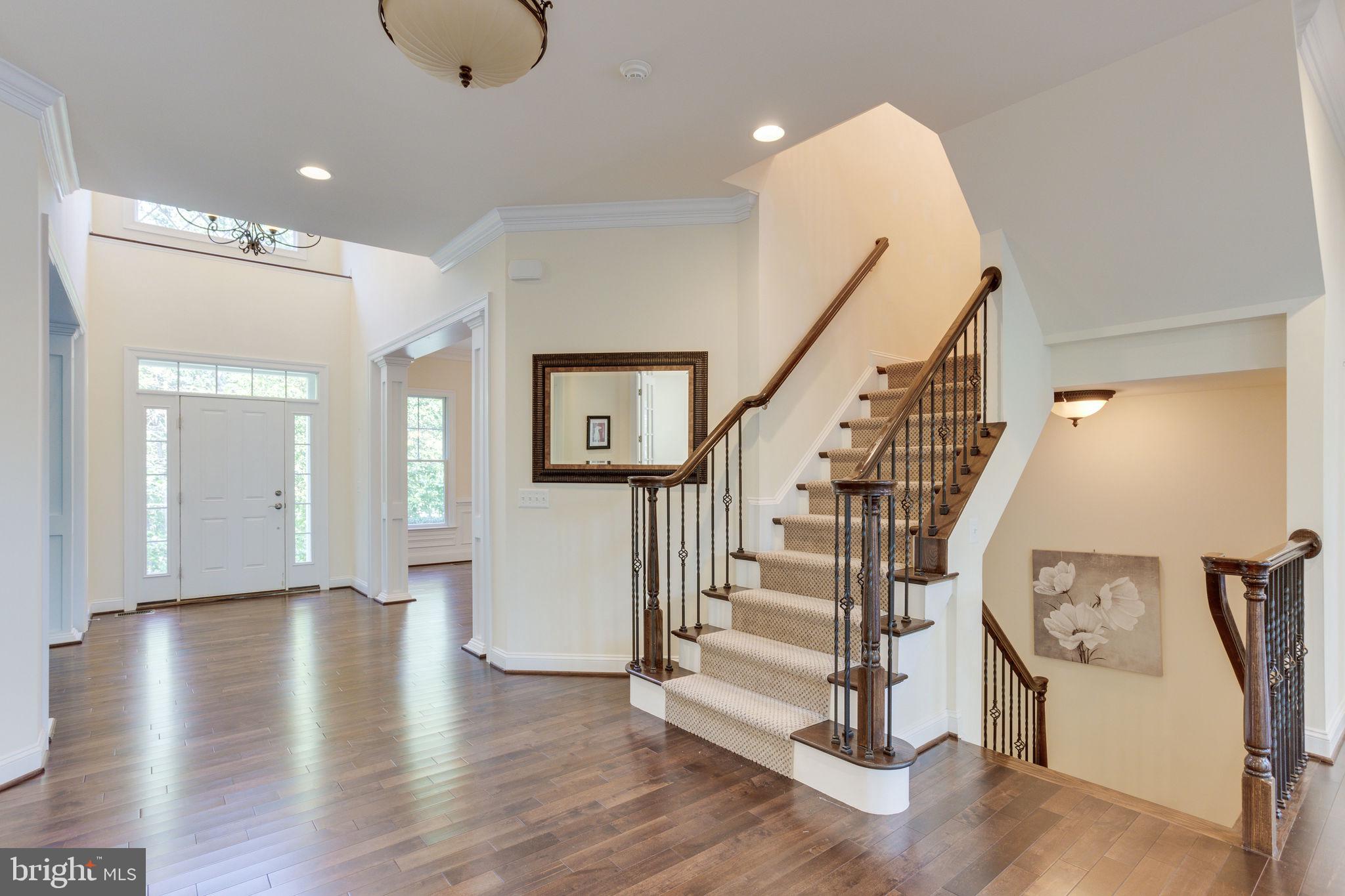 1709 Besley Road Vienna, VA 22182 - Photo 3 of 51 Gracious staircase