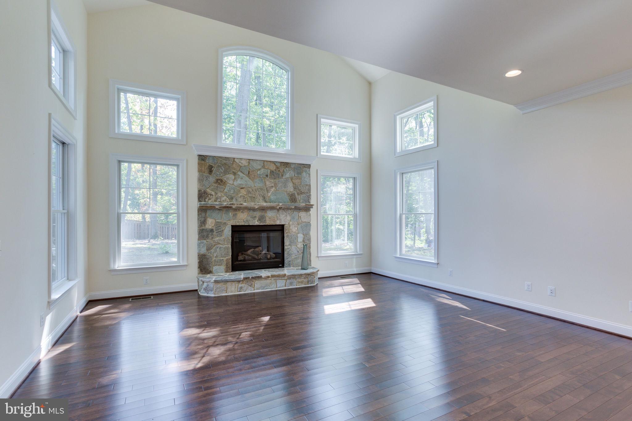1709 Besley Road Vienna, VA 22182 - Photo 5 of 51 Great for entertaining has private, wooded views.