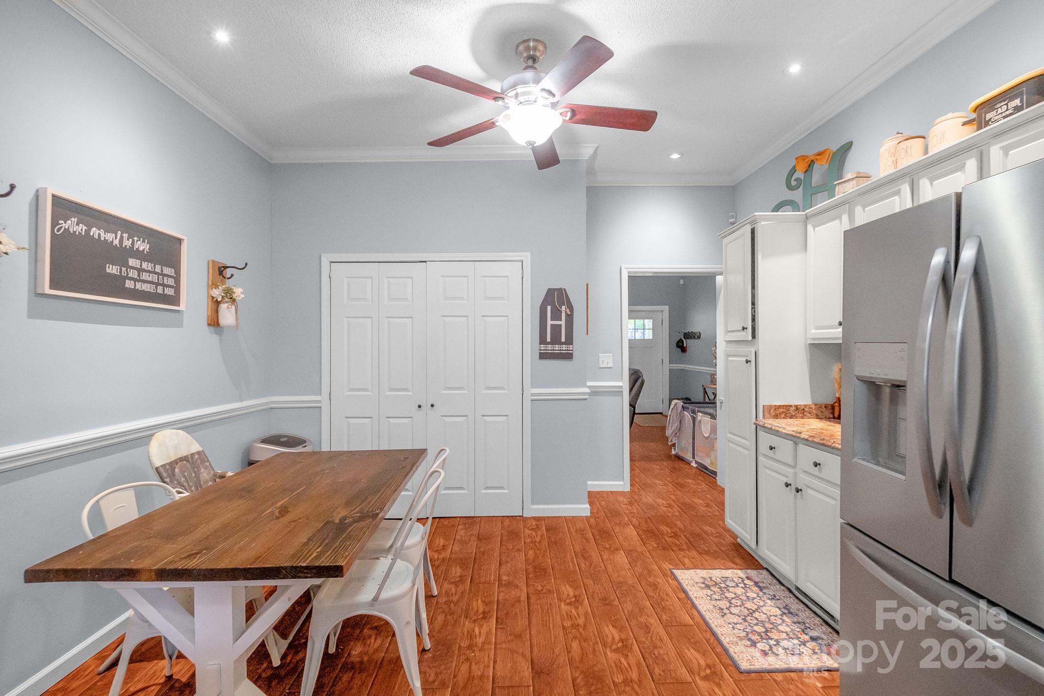 2578 Laboratory Road Lincolnton, NC 28092 - Photo 11 of 34 a kitchen with stainless steel appliances a refrigerator and a stove