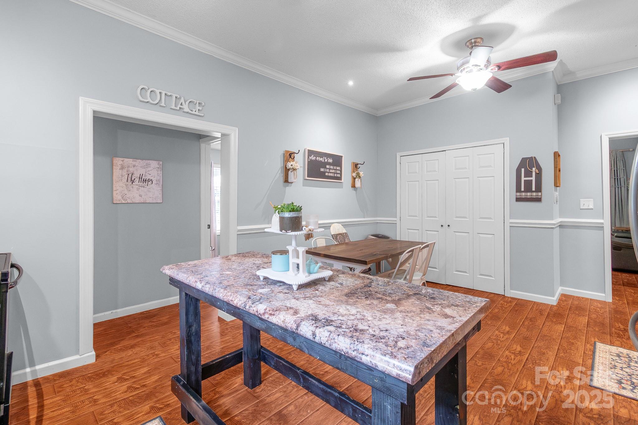2578 Laboratory Road Lincolnton, NC 28092 - Photo 12 of 34 a workspace with furniture and window