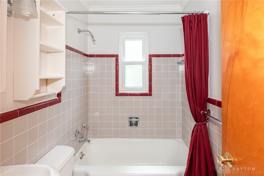 135 West Whipp Road Dayton, OH 45459 - Photo 23 of 67 Gallery Image 23