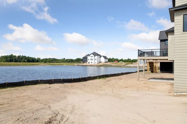 $1,159,900 | 5871 Freeland Court North, Hugo, MN 55038